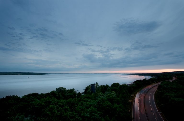 Photograph of the river Humber and the road next to it taken at dusk.